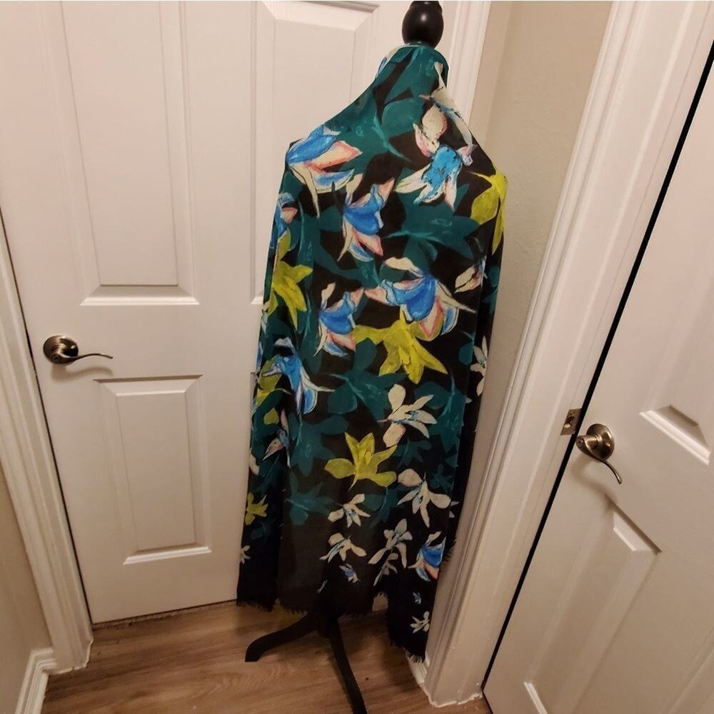 Black Blue Green Gorgeous floral wrap scarf